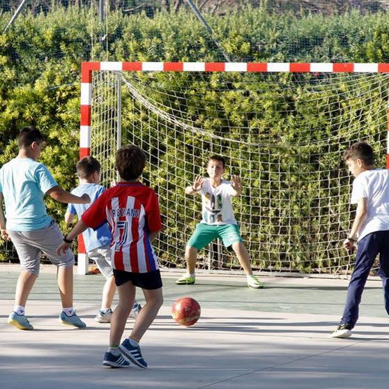 Deporte English School