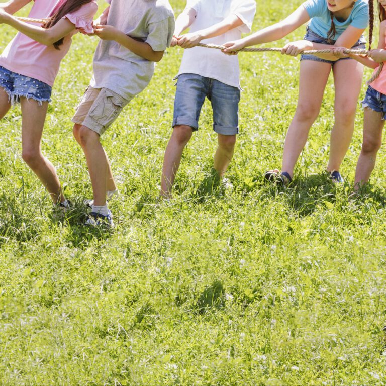 campamento de verano en Casablanca- tira y afloja campamento de verano en Casablanca- tira y afloja